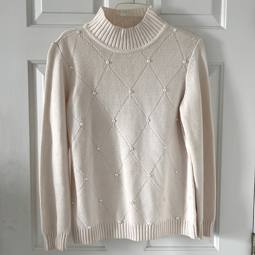 WOMENS LIZ CLAIBORNE SWEATER WITH PEARL EMBELLISHMENT SIZE PETITE LARGE